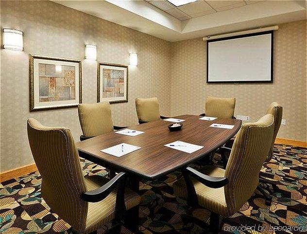 Holiday Inn Express Newton By Ihg Einrichtungen foto